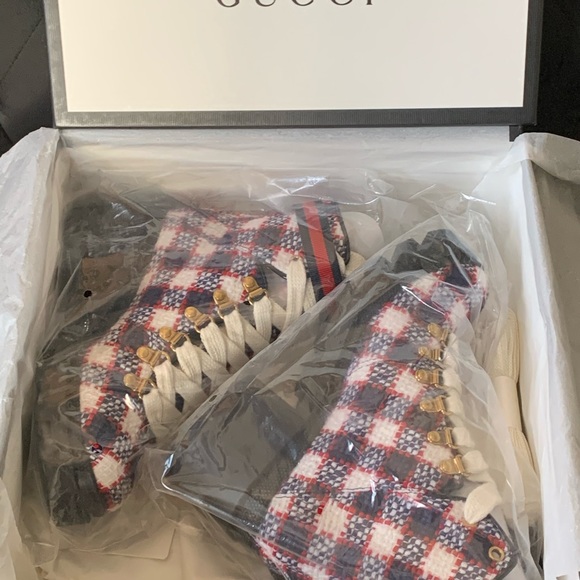 GUCCI TRIP ANKLE BOOTS - Picture 4 of 15